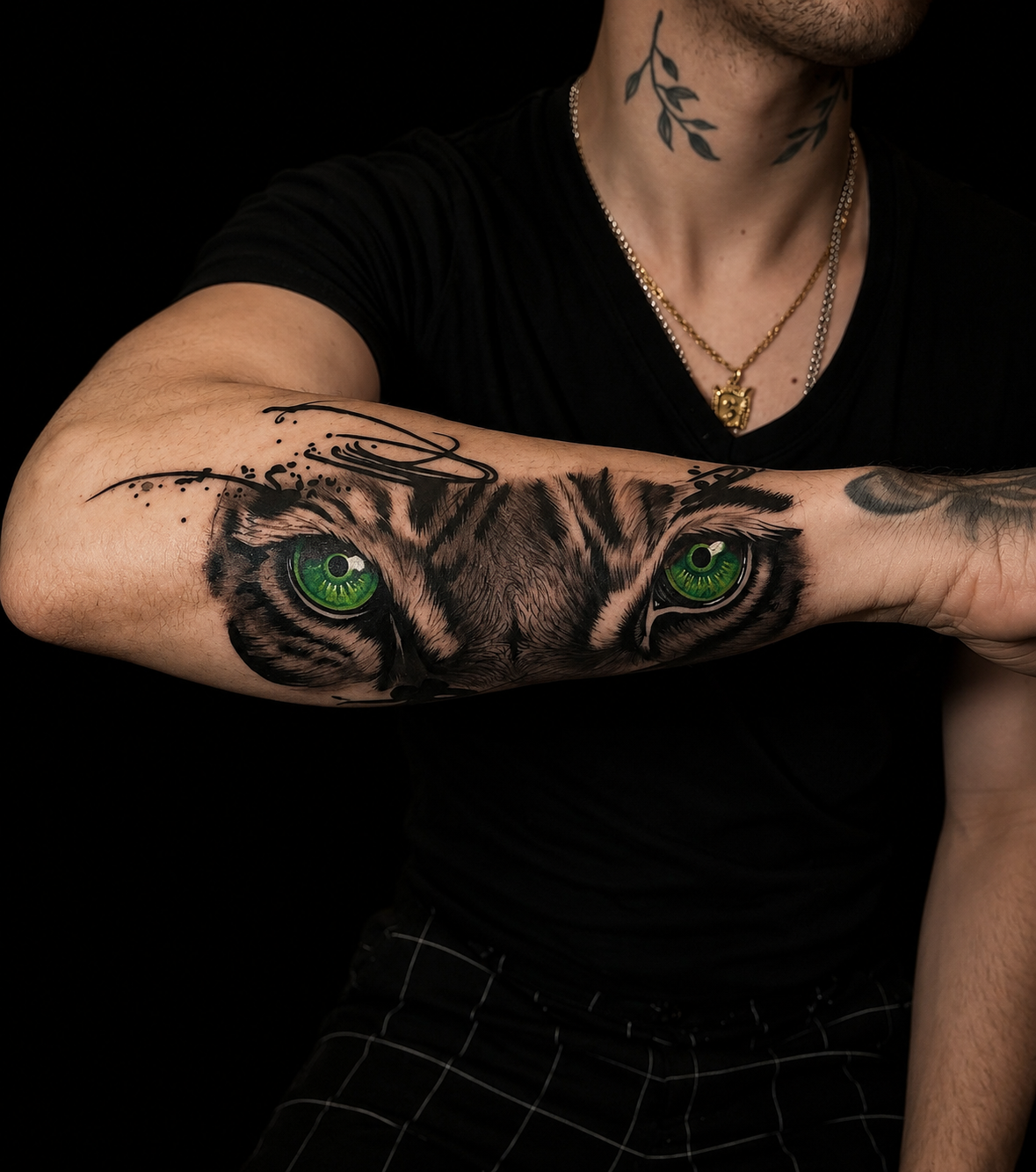Tiger Green Eyes